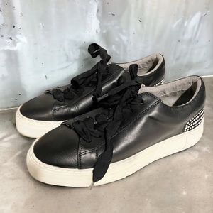 Com+Sens Womens 9.5 Black Studded Low Top Fashion Sneaker